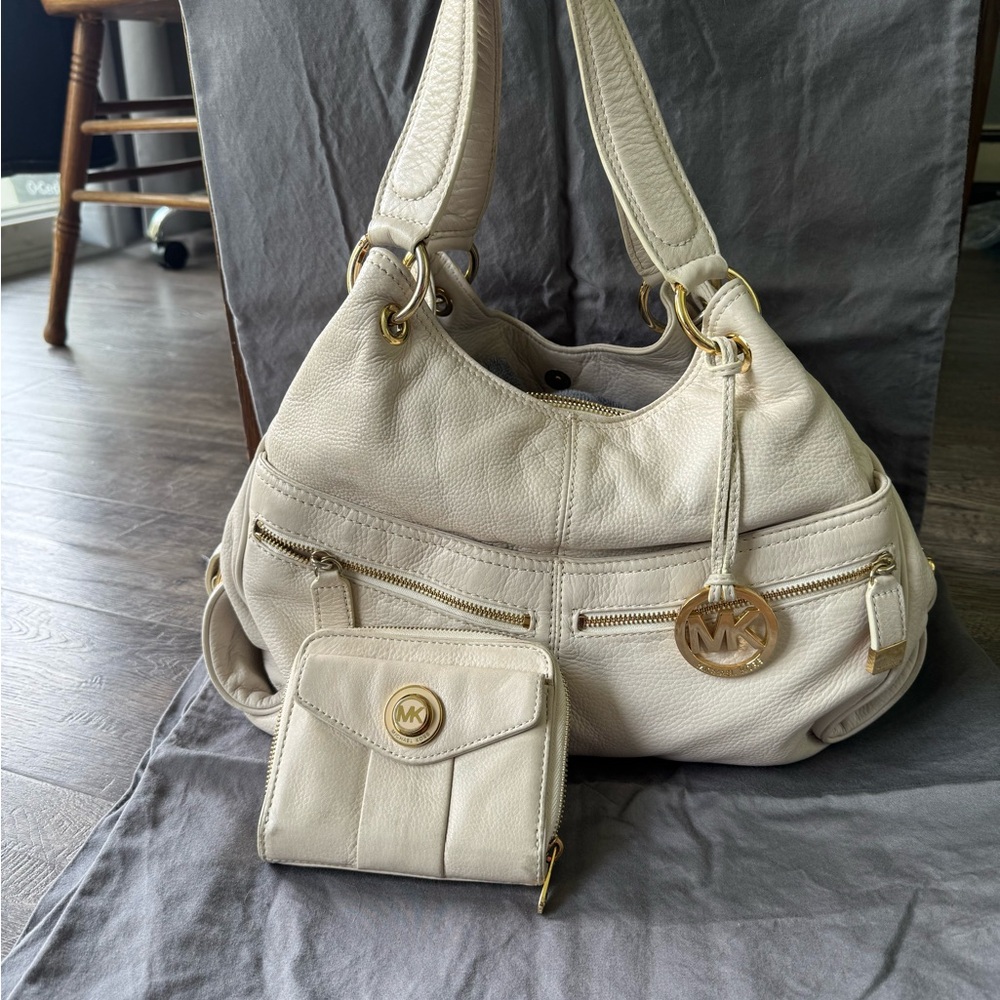 Michael Kors Ivory Hobo Bag and Wallet Set